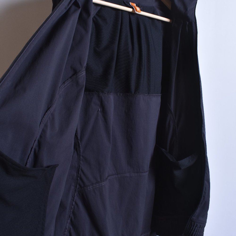 Lucy Black Athletic Jacket, Sz XL - Picture 11 of 14